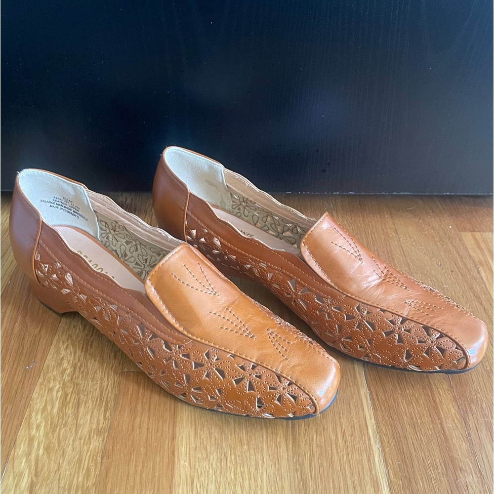 Brown Beacon Valencia slip-ons